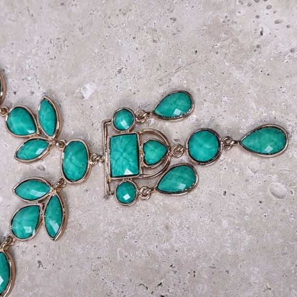 Amitra Singh Necklace/Earrings Set - Picture 6 of 15